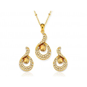 Charming Teardrop Golden Set 